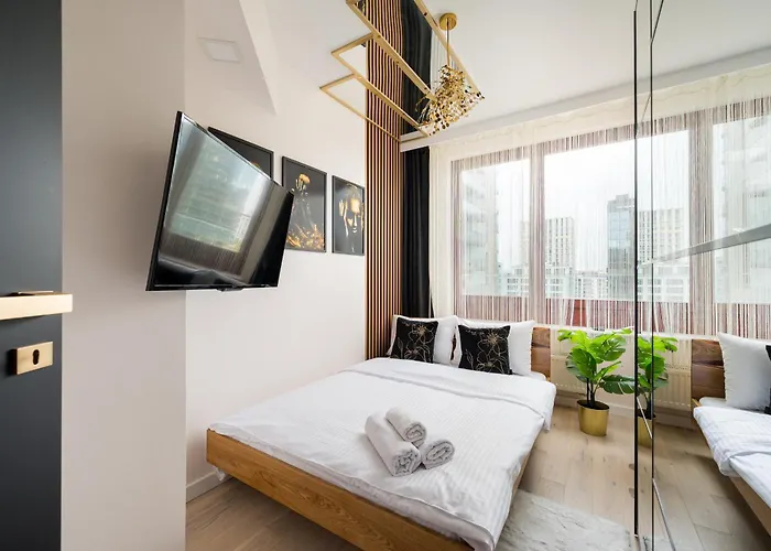 Wola Norblin Deluxe Apartments